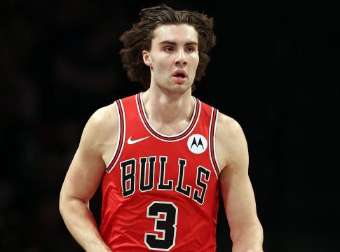 Μπουλς – Μπακς 120-97: Με ηγέτη Γκίντι οι «ταύροι» λύγισαν τα «ελάφια» – Τα αποτελέσματα της βραδιάς στο NBA (vids)