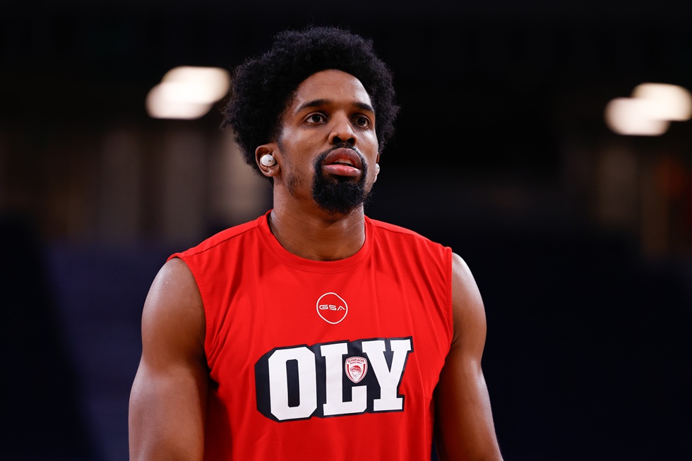 Κωδικός… Σακίλ ΜακΚίσικ: Πώς ο Αμερικανός γίνεται κομβικός για τον Ολυμπιακό απέναντι στον Παναθηναϊκό (vids)