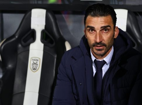 Στεάουα Βουκουρεστίου: «Τέλος» ο Ηλίας Χαραλάμπους (pic)