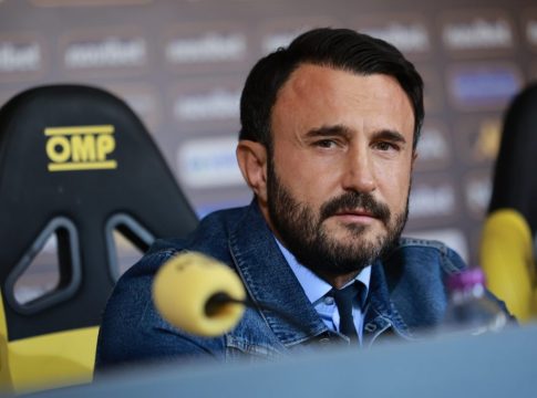 Άρης: Η ομιλία του Καρυπίδη στα αποδυτήρια