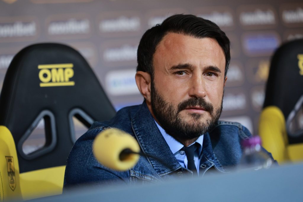 Άρης: Η ομιλία του Καρυπίδη στα αποδυτήρια