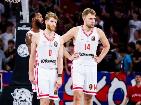 Ολυμπιακός: Πώς η νίκη με τον Παναθηναϊκό αλλάζει τα δεδομένα για Βεζένκοφ, Γουόκαπ