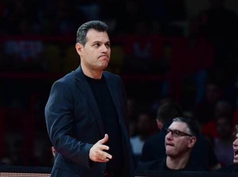 Ιτούδης: «Κανένας προπονητής δεν θα ήθελε να βρίσκεται στη θέση μας»