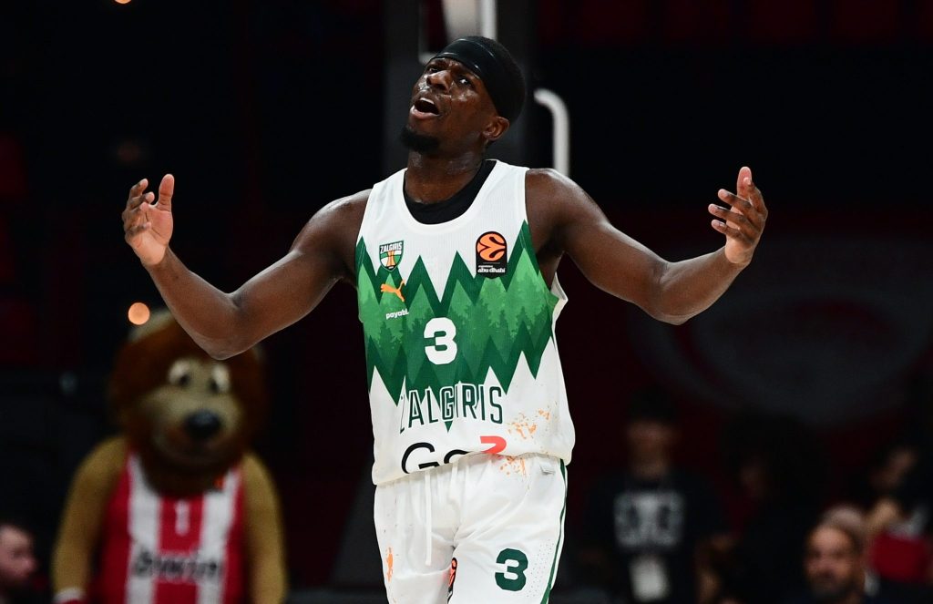 Solobasket: Μεγάλη ανατροπή με Φρανσίσκο και στη μέση… Ολυμπιακός