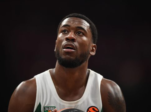 Έκλεισε η πρώτη μεγάλη μεταγραφή: «Συμφώνησε σε όλα ο Μόουζες Ράιτ!»