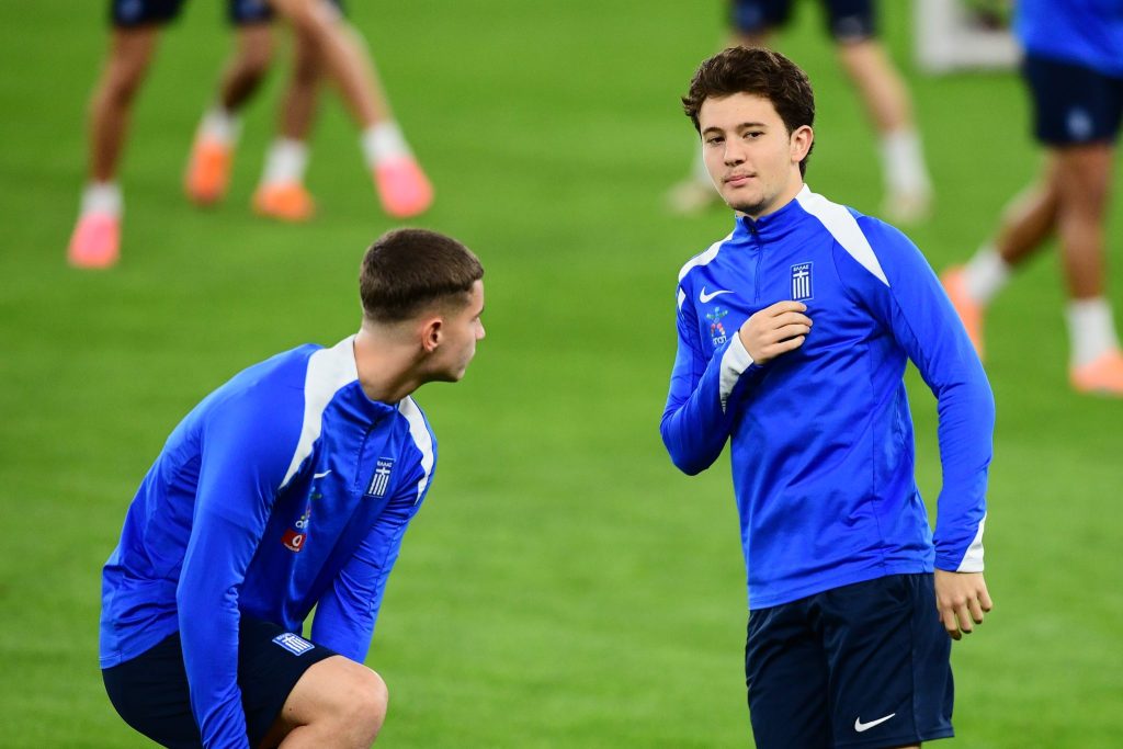 Με Μουζακίτη και Καρέτσα η ενδεκάδα της Εθνικής