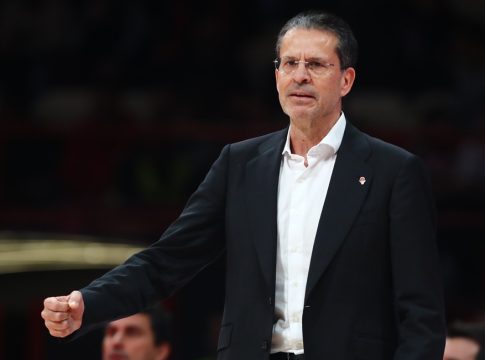 Μαρτίνεθ για Ολυμπιακό: «Γελάω που φτάσαμε 33η αγωνιστική και είμαστε βασικός αντίπαλος»