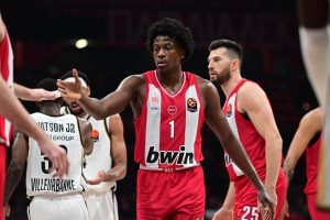 Ολυμπιακός: Τι σημαίνει η απουσία των Βεζένκοφ και Γουόκαπ – Ποιος ο ρόλος Νιλικίνα και Πίτερς