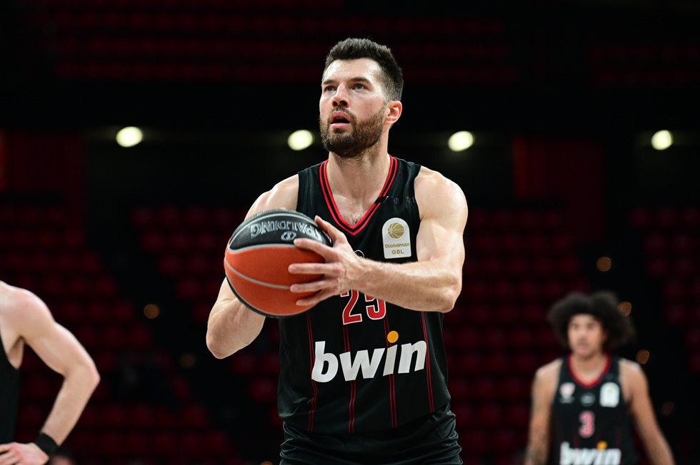 Δημοσίευμα-βόμβα για Πίτερς: «Οι free agents και οι ενδιαφερόμενοι…»