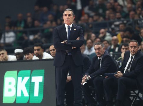 Σκαριόλο: «Στην Αθήνα αδικηθήκαμε με καθοριστικό τρόπο – Ο παράγοντας διαιτησία επηρεάζει εκτός έδρας»