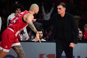 Η ατάκα του Μπαρτζώκα για το επεισόδιο με τον Φουρνιέ και η… οικογένεια