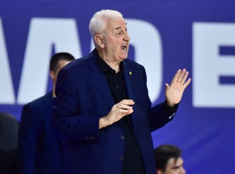 Σάκοτα: «Να συνεχίσουμε τις καλές εμφανίσεις που είχαμε πριν τη διακοπή, για να δώσουμε χαρά στον κόσμο μας»