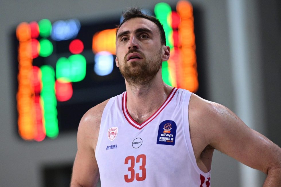 Τσόβιτς για Μιλουτίνοφ: «Για αυτό δεν έπαιξε στο παράθυρο της FIBA με τη Σερβία»