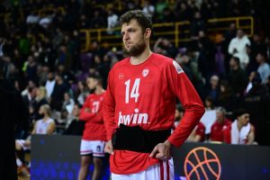 Βεζένκοφ ώρα μηδέν: Τι πρόγραμμα κάνει και γιατί το πιθανότερο είναι να παίξει απέναντι στον Παναθηναϊκό