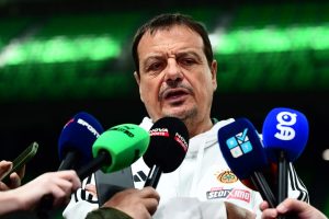 Η αιχμηρή απάντηση του Αταμάν στον Μπαρτζώκα – Τι είπε για τη συμμετοχή του Λεσόρ στο ντέρμπι