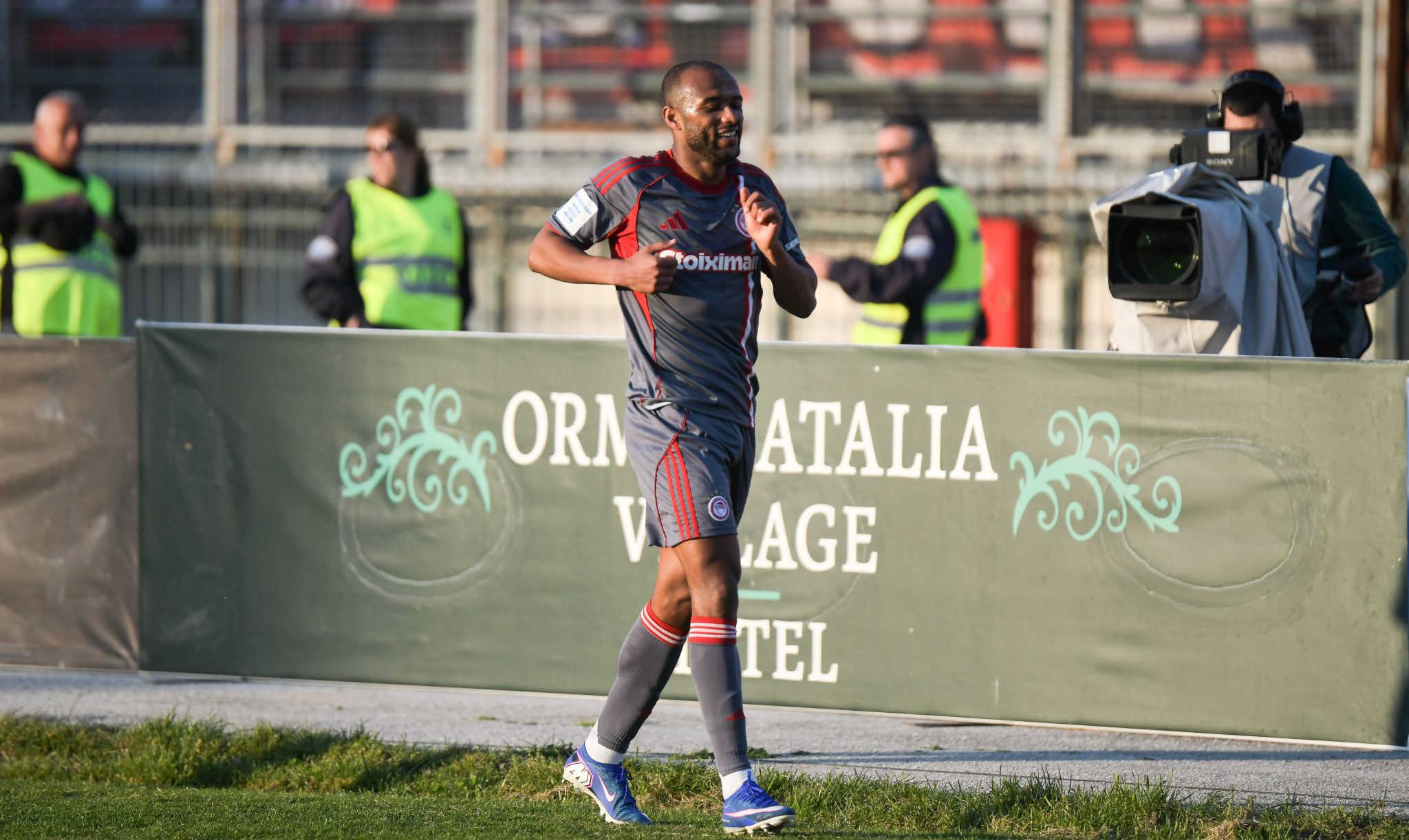 Ο Ελ Κααμπί… ξεμπούκωσε με ρεκόρ (vids)