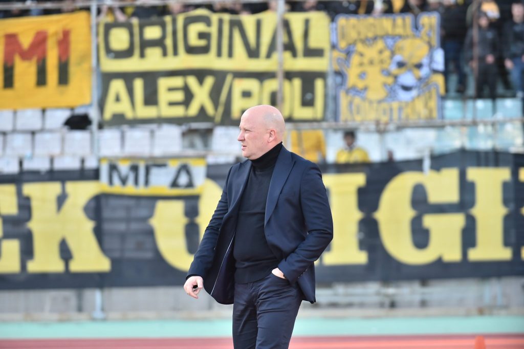 Χαμός στο Πανθεσσαλικό: Αποβλήθηκε ο Νίκολιτς (vid)