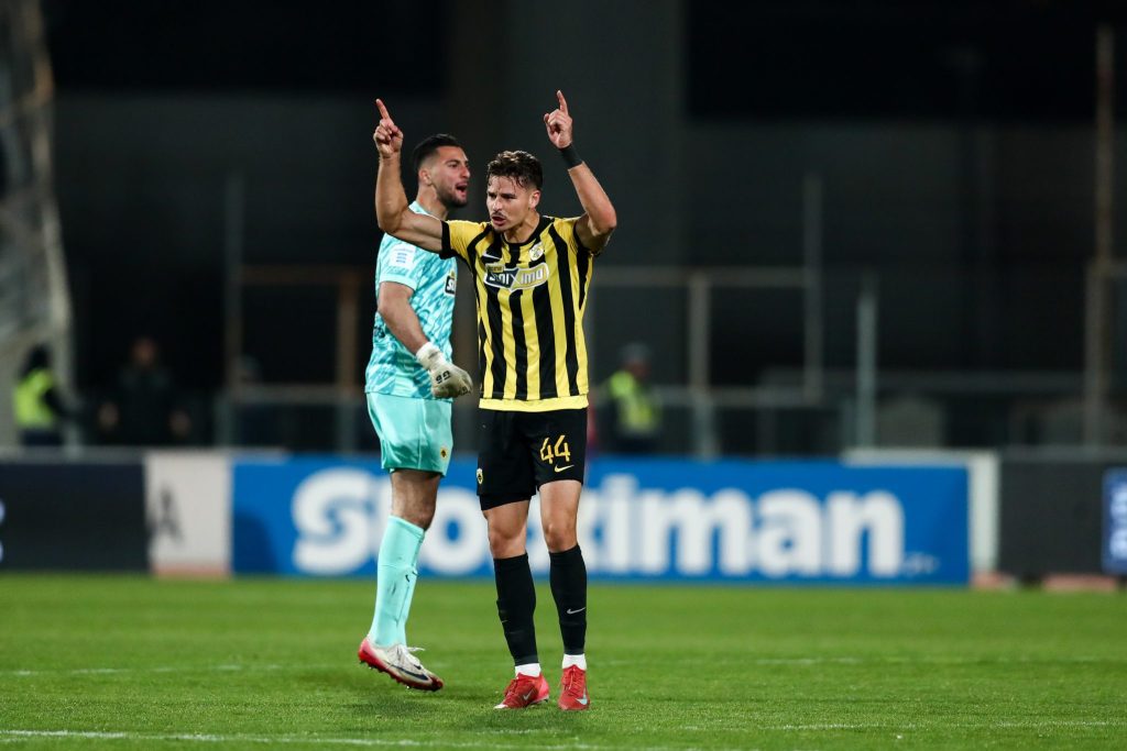 Τα παρασκήνια εντός κι εκτός αγωνιστικού χώρου από το ματς της ΑΕΚ με τον Βόλο (vid)