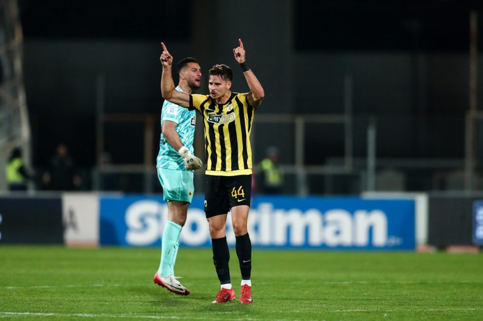 Τα παρασκήνια εντός κι εκτός αγωνιστικού χώρου από το ματς της ΑΕΚ με τον Βόλο (vid)