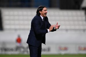 Έξαλλος ο Λέτο: «Θα πρέπει ο διαιτητής να μας πει πώς έδωσε αυτό το πέναλτι στον ΠΑΟΚ – Κατέστρεψε το παιχνίδι»