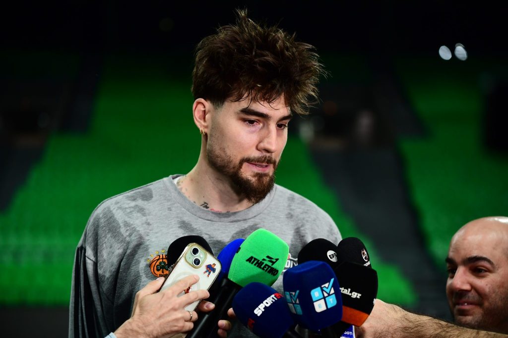 Χουάντσο: «Είμαι ενθουσιασμένος για τον Λεσόρ – Πολύ καλή ομάδα ο Ολυμπιακός»