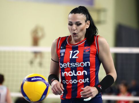 Ολυμπιακός – Πανιώνιος 1-3: Αλλοίωση στον ημιτελικό και πρόκριση για τις κυανέρυθρες