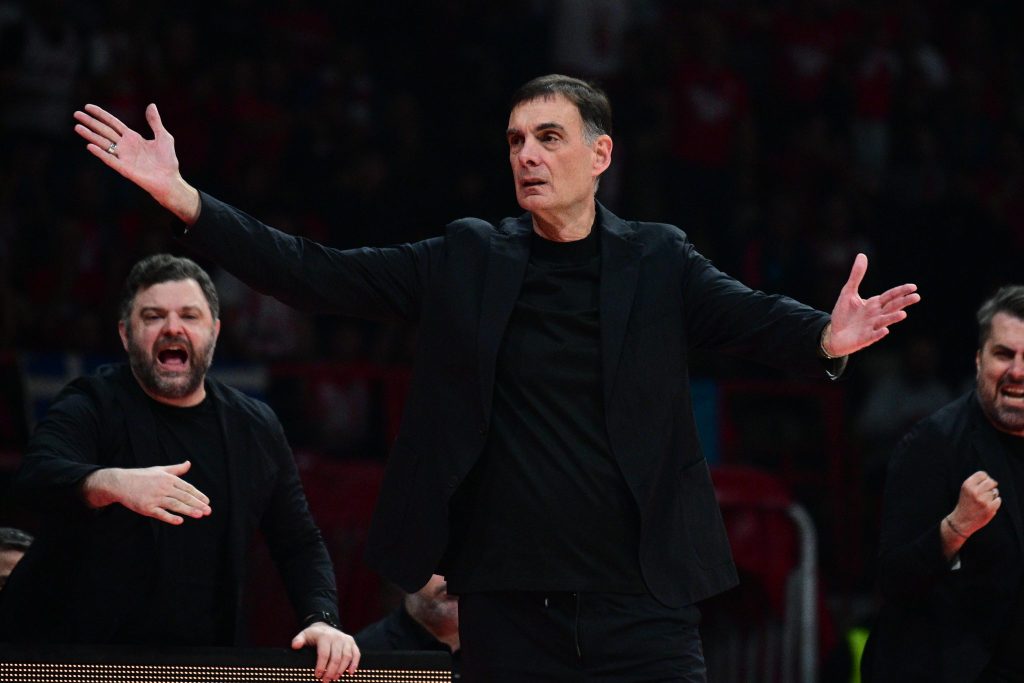 Μπαρτζώκας: «Ομαδική προσπάθεια, δεν γινόταν να κερδίσουμε χωρίς άμυνα»