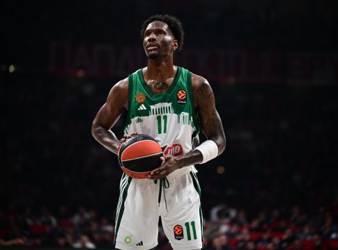 Χέιζ-Ντέιβις: «Δεν παίξαμε καλά στην αρχή – Πρέπει να είμαστε πιο έξυπνοι»