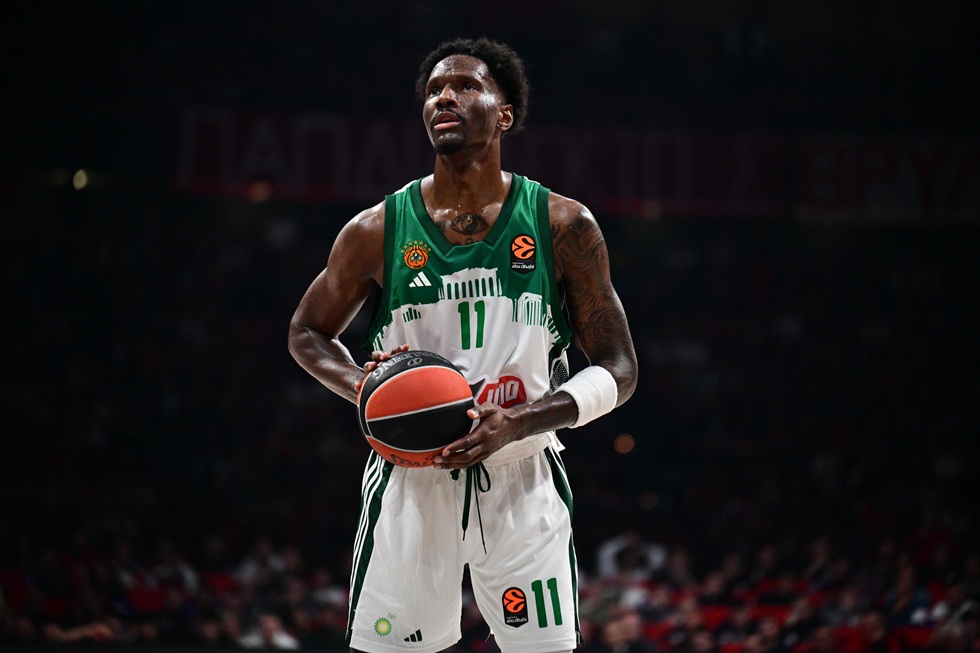 Χέιζ-Ντέιβις: «Δεν παίξαμε καλά στην αρχή – Πρέπει να είμαστε πιο έξυπνοι»