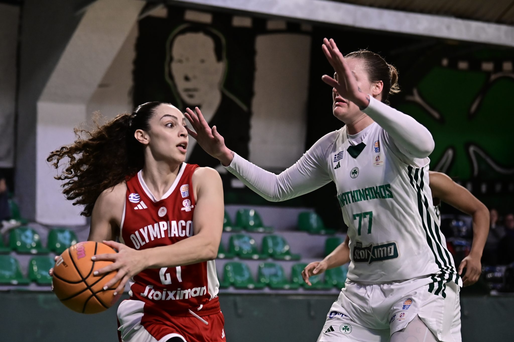 Κρίσιμος ημιτελικός: Παναθηναϊκός για την πρόκριση, Ολυμπιακός για την… παράταση της σειράς