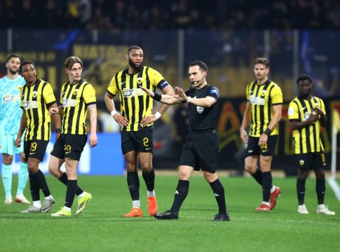 ΑΕΚ – ΑΕΛ Novibet: Το πέναλτι που πήρε σωστά πίσω το VAR για «θέατρο» του Ελίασον (vid)