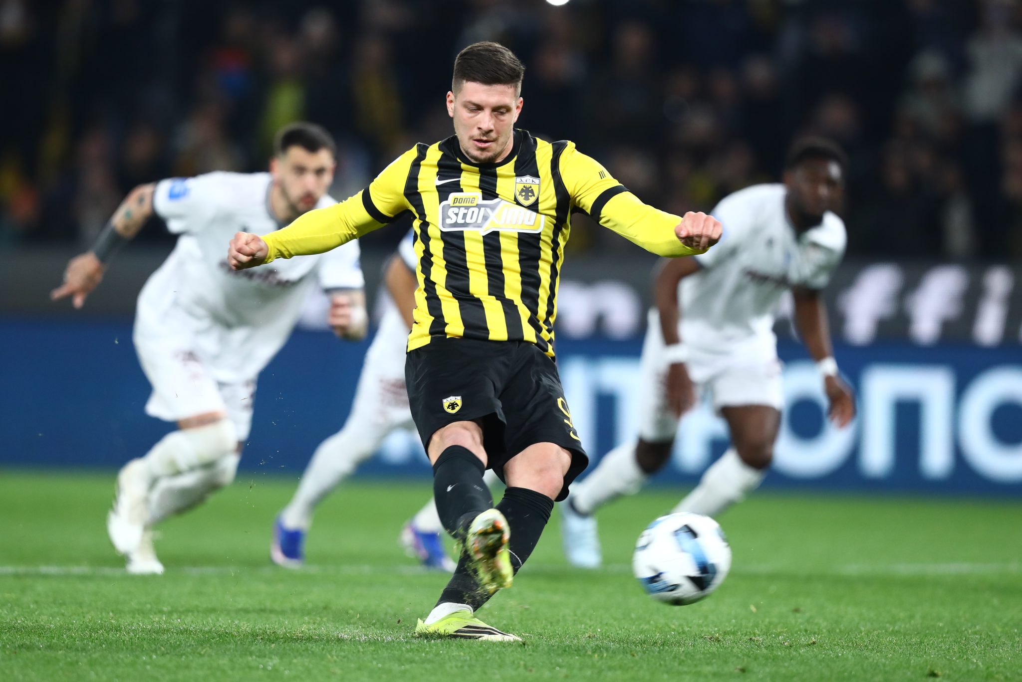 ΑΕΚ – ΑΕΛ Novibet: Ο Κοϊτά πήρε πέναλτι, ο Γιόβιτς ανέλαβε την εκτέλεση κι ο Αναγνωστόπουλος το απέκρουσε (vid)