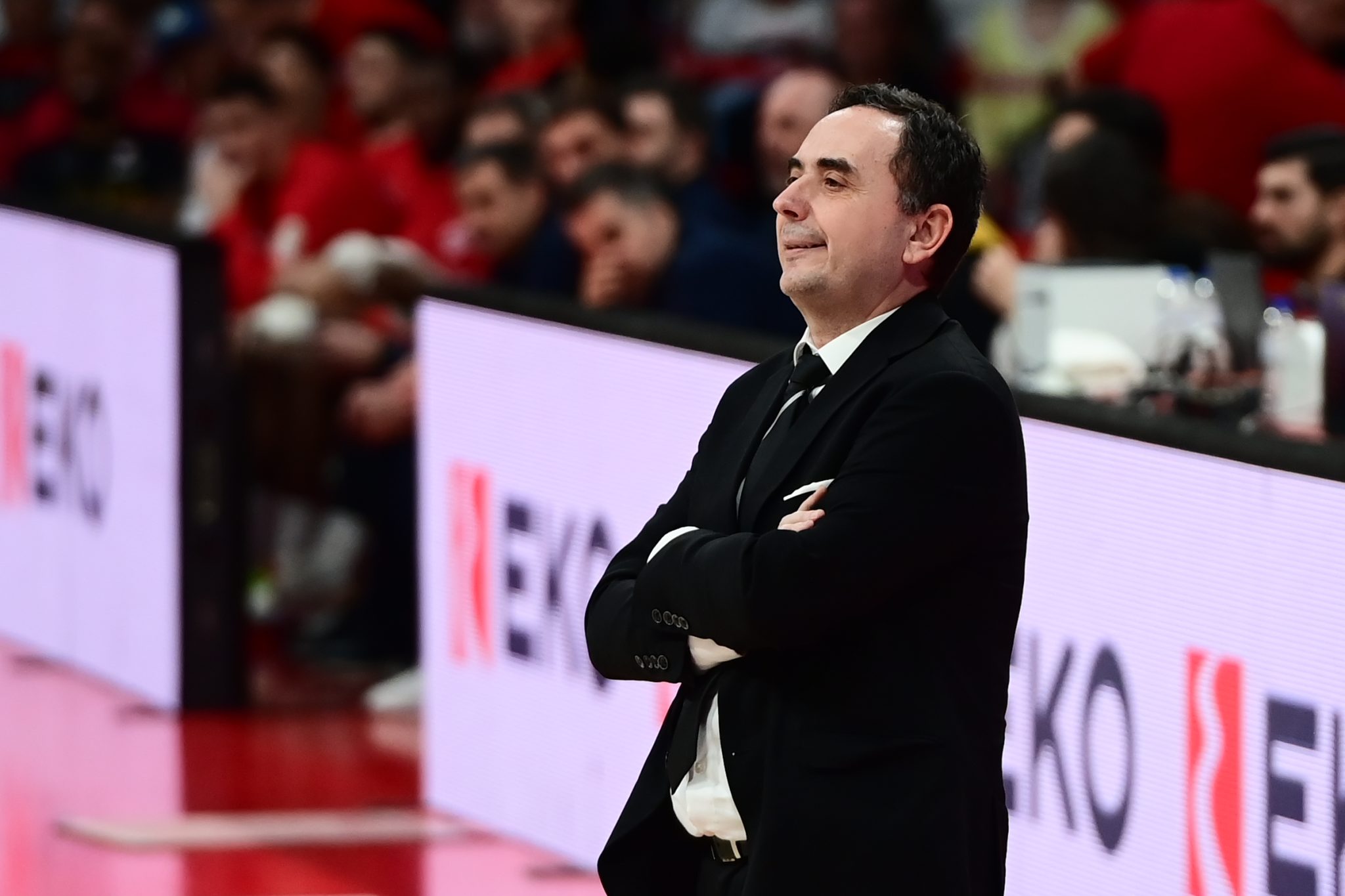 Μπούτσκος: «Αφήσαμε τον Ολυμπιακό να κάνει το παιχνίδι του, πρέπει να μας προβληματίσει αυτό»