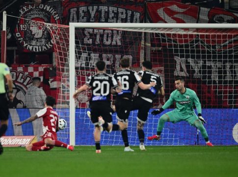 Μεγάλη ευκαιρία του Ολυμπιακού με Τσικίνιο (vid)