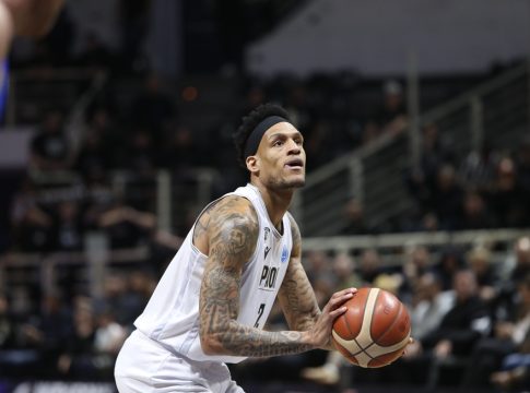 ΠΑΟΚ: Επιστρέφει ο Κόνιαρης, αμφίβολος ο Μέλβιν