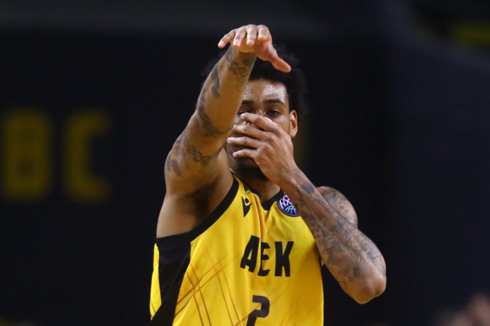 Χωρίς Μπράουν κόντρα στον Παναθηναϊκό η ΑΕΚ