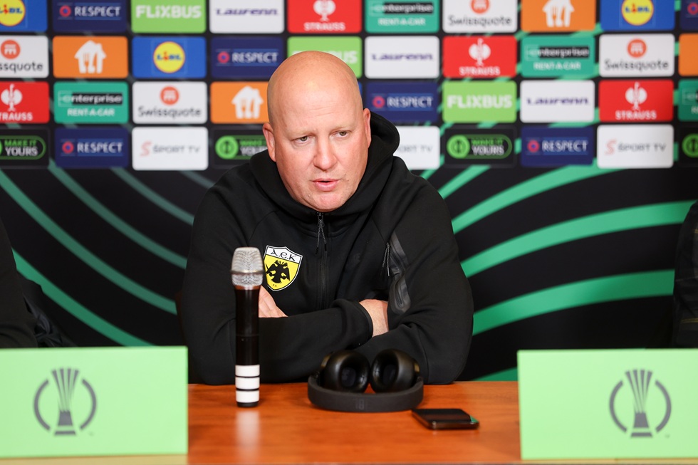 Νίκολιτς: «Πρέπει να είμαστε προσγειωμένοι, κοιτάμε Ατρόμητο και μετά την ρεβάνς»