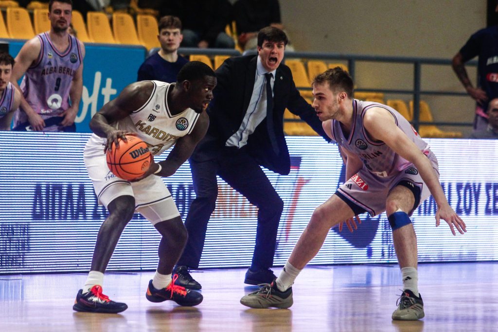 Καρδίτσα – Άλμπα Βερολίνου 71-76: Δεν έκαναν το… χατίρι στην ΑΕΚ οι Θεσσαλοί