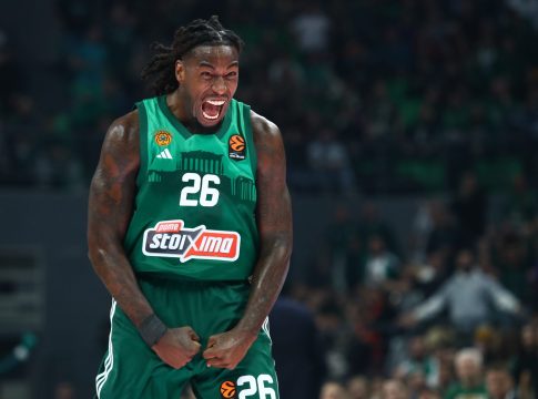 Το πρώτο καλάθι του Λεσόρ μετά την επιστροφή του (vid)