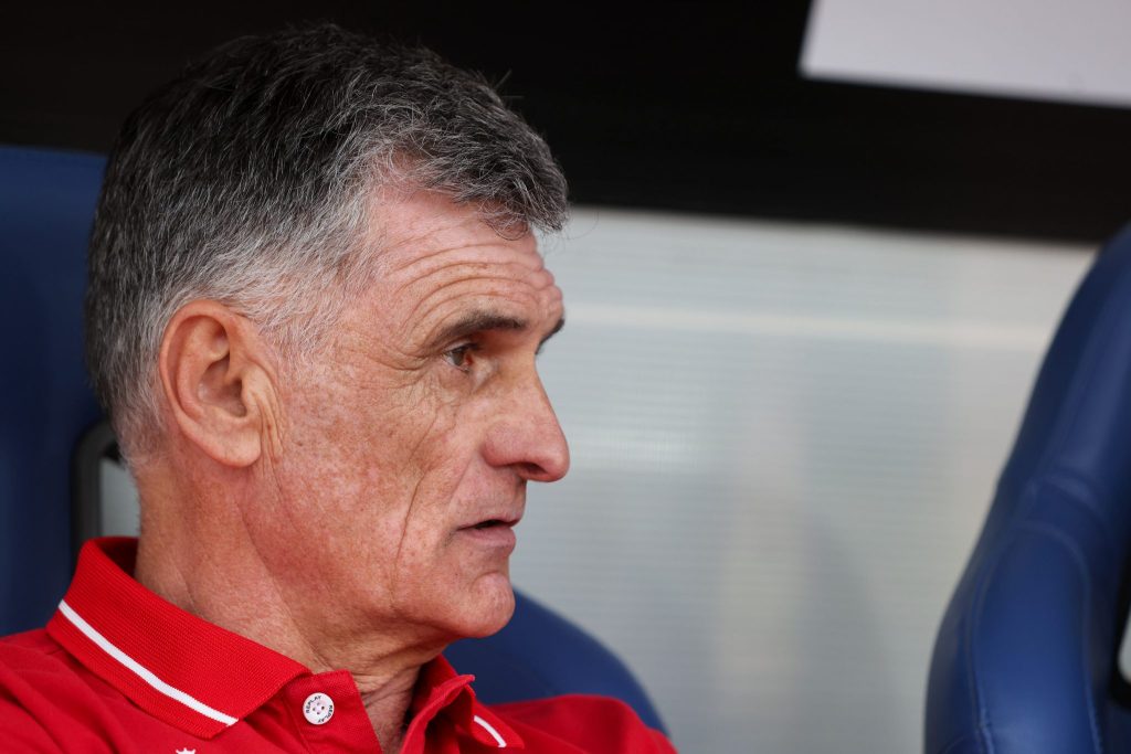 Στο Καραϊσκάκη για το Ελλάδα – Παραγουάη ο Μεντιλίμπαρ