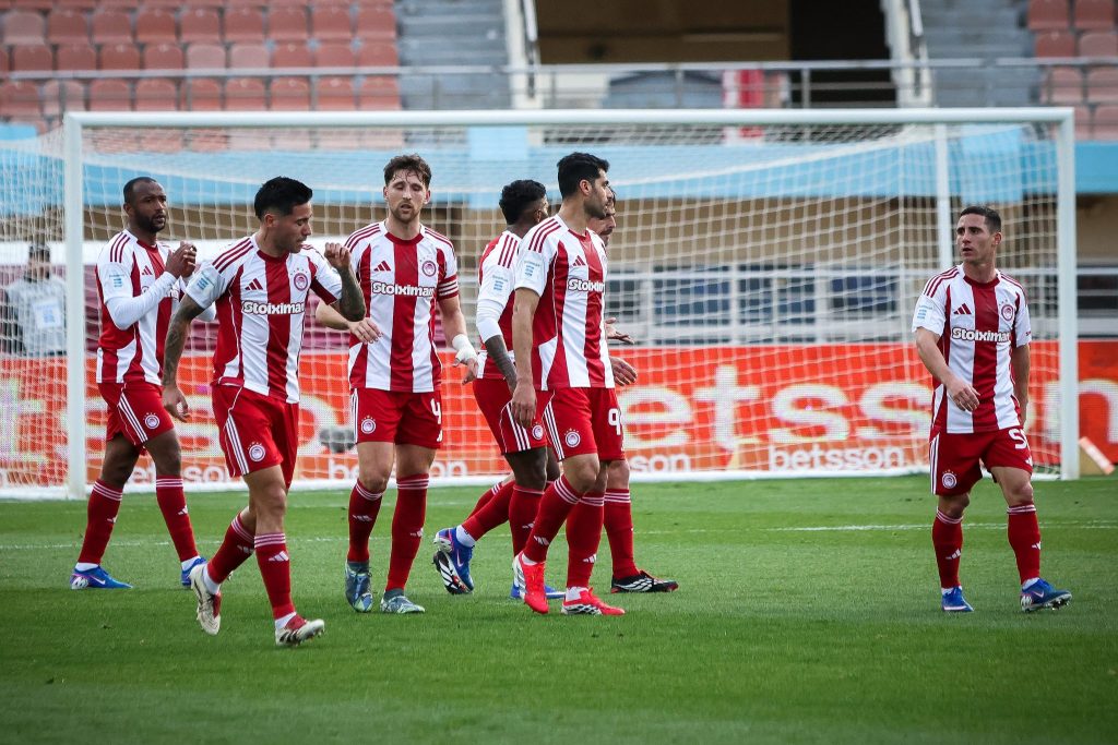 Ο κίνδυνος για 7 παίκτες του Ολυμπιακού