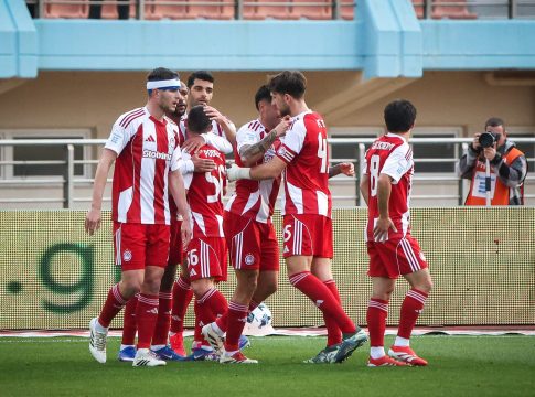 Ολυμπιακός: Το παράξενο φινάλε, τα νέα δεδομένα στον Ρέντη και ένας τίτλος σε μια εβδομάδα