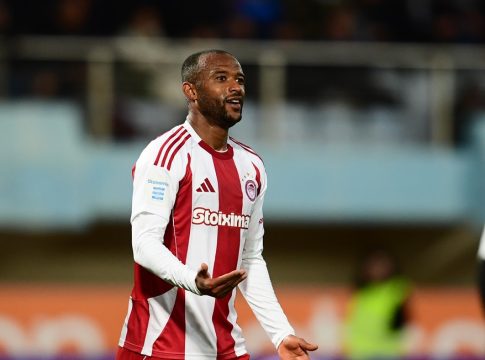 Ο Ελ Κααμπί έβαλε την «υπογραφή» του σε νέο συμβόλαιο πάει να υπογράψει και το πρωτάθλημα