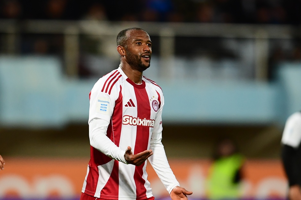 Ελ Κααμπί: «Πάντα η καρδιά μου είναι εδώ, ο Ολυμπιακός είναι η οικογένειά μου»