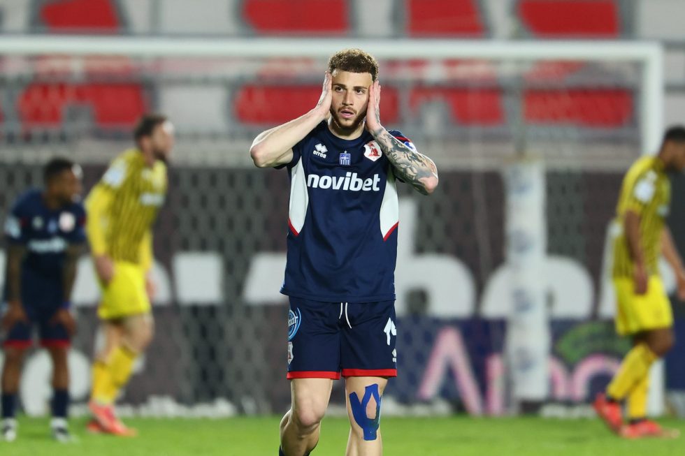 Απαγόρευση μεταγραφών από τη FIFA στον Πανσερραϊκό!