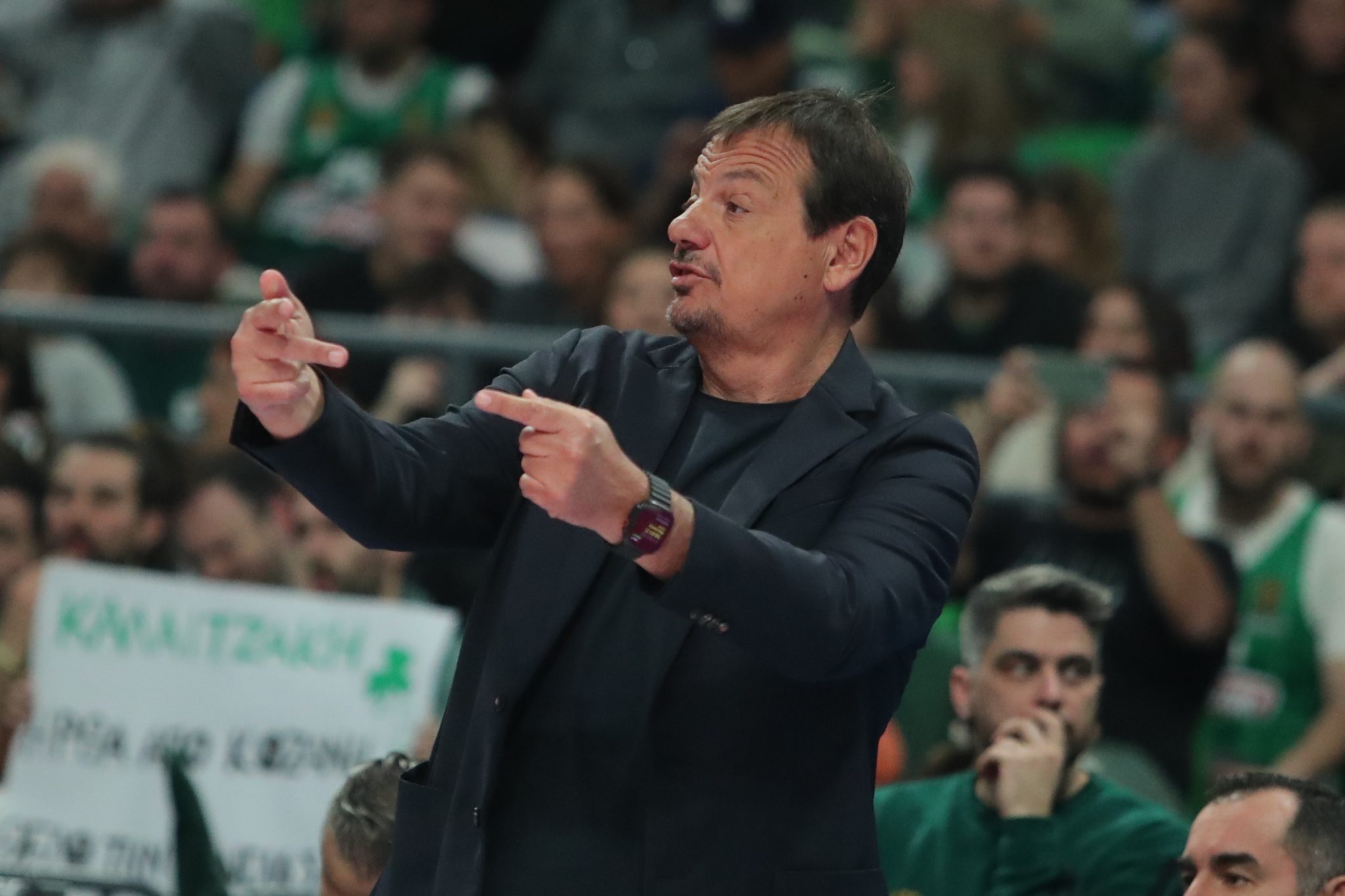 Αποδοκιμασίες στους παίκτες από τον κόσμο του Παναθηναϊκού – Τι τους είπε ο Αταμάν