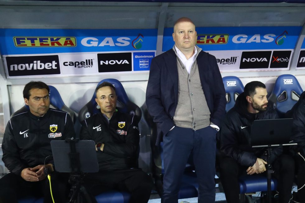 Ούτε ένας ούτε δύο αλλά οκτώ παίκτες της ΑΕΚ στο όριο καρτών – Τι σημαίνει αυτό ενόψει πλέι οφ