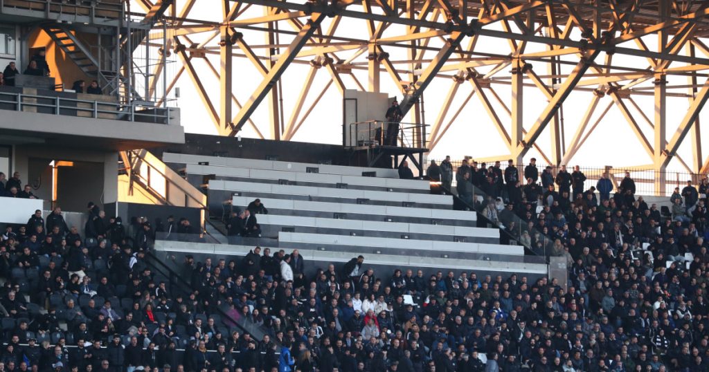 Ποινική δίωξη στους οπαδούς του ΠΑΟΚ για το «ντου» στα δημοσιογραφικά