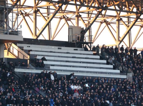 Αυτή είναι η ποινή της ΔΕΑΒ στον ΠΑΟΚ για το «ντου» στα δημοσιογραφικά της Τούμπας