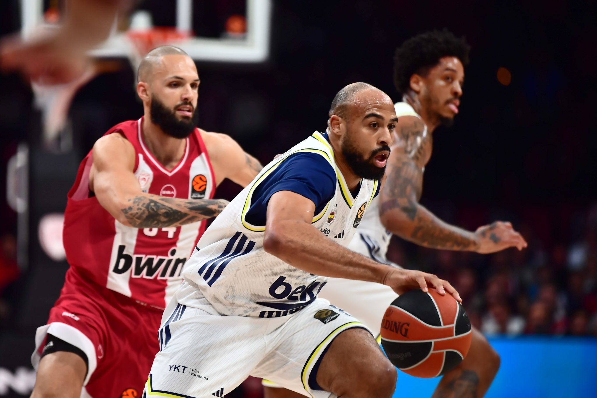 Το φοβερό βίντεο της «μονομαχίας» του Φουρνιέ με τον Χόρτον Τακερ